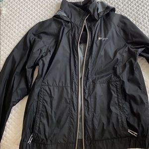 Light Weight Women’s Columbia Rain Jacket